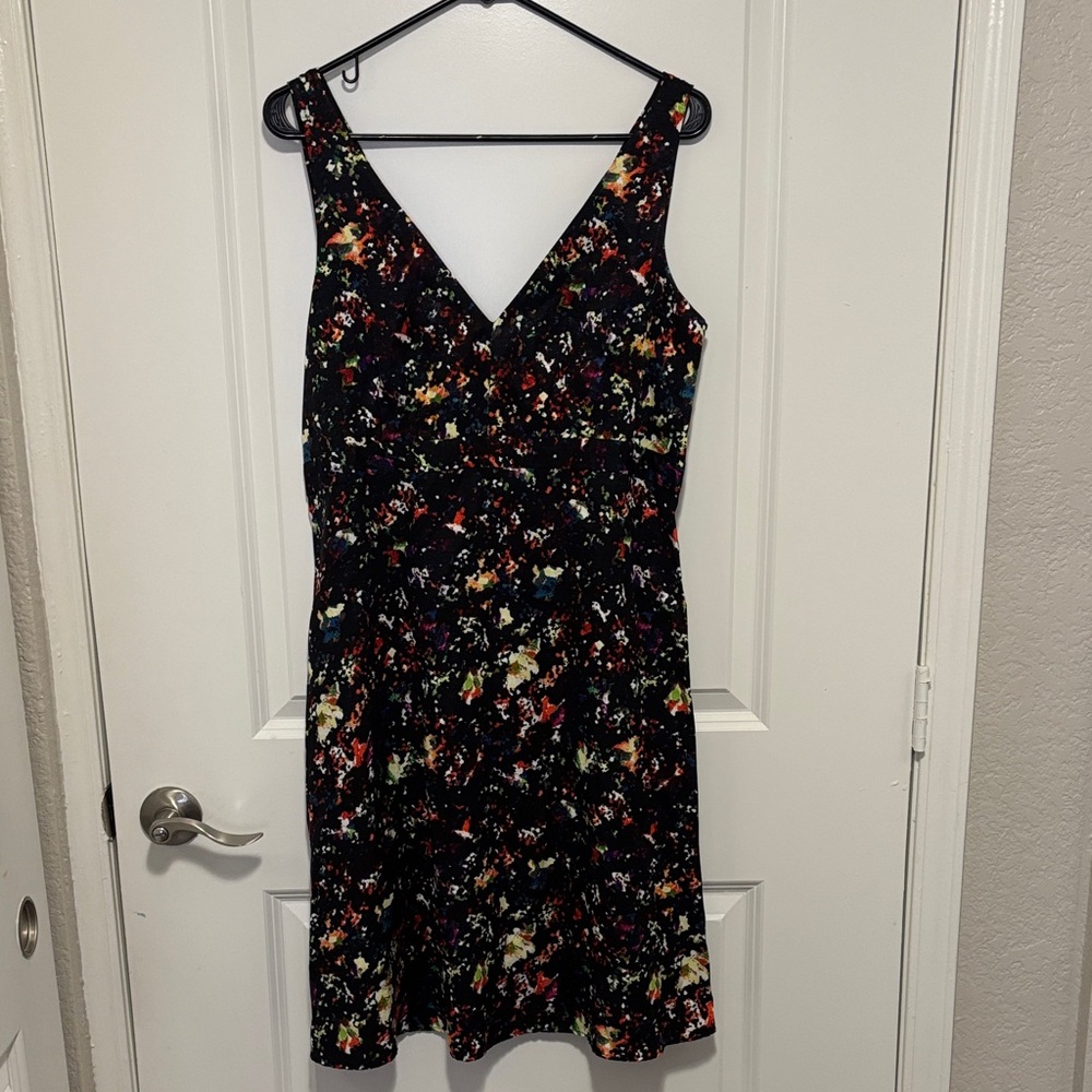 GAP V-Neck Black Multicolor Midi Dress